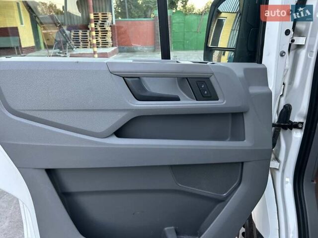 Белый Фольксваген Крафтер, объемом двигателя 1.97 л и пробегом 121 тыс. км за 21500 $, фото 17 на Automoto.ua