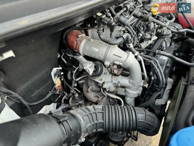 Белый Фольксваген Крафтер, объемом двигателя 1.97 л и пробегом 172 тыс. км за 26500 $, фото 77 на Automoto.ua