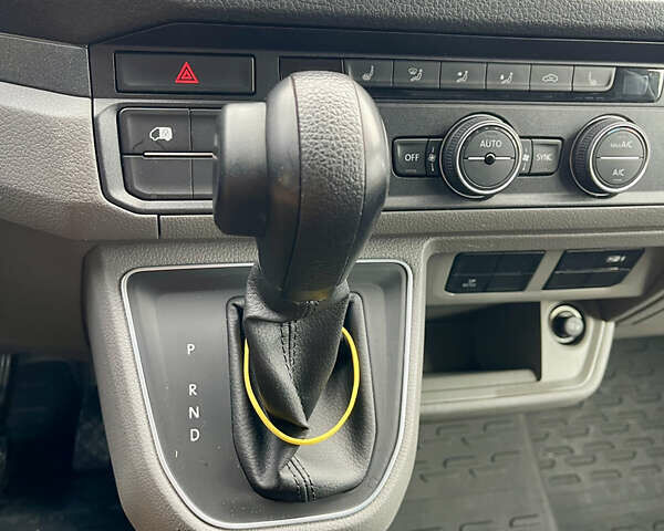 Фольксваген Крафтер 2019 в Житомире на Automoto.ua Белый Фольксваген Крафтер, объемом двигателя 0 л и пробегом 100 тыс. км за 18700 $, фото 11 на Automoto.ua