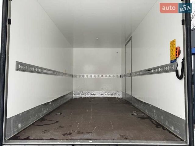 Белый Фольксваген Крафтер, объемом двигателя 2 л и пробегом 227 тыс. км за 25900 $, фото 22 на Automoto.ua