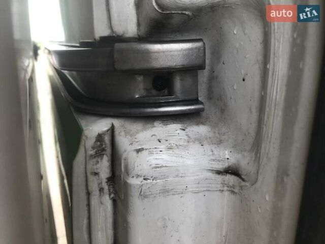 Білий Фольксваген Крафтєр, об'ємом двигуна 2 л та пробігом 290 тис. км за 20500 $, фото 29 на Automoto.ua