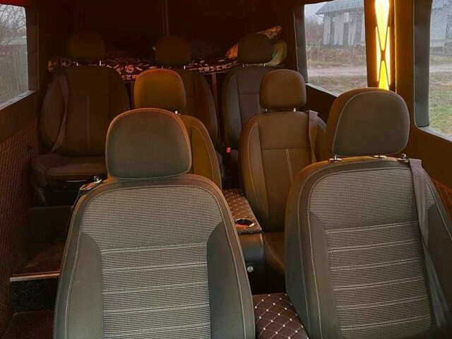 Белый Фольксваген Крафтер, объемом двигателя 2 л и пробегом 310 тыс. км за 23000 $, фото 3 на Automoto.ua