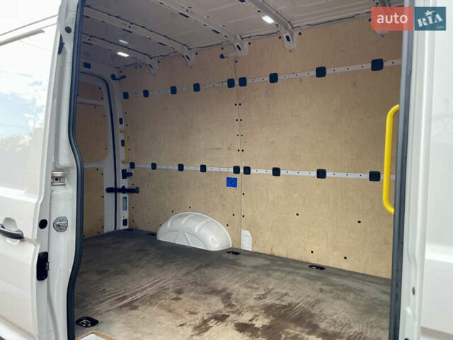 Фольксваген Крафтер 2019 в Житомире на Automoto.ua Белый Фольксваген Крафтер, объемом двигателя 0 л и пробегом 100 тыс. км за 18700 $, фото 2 на Automoto.ua