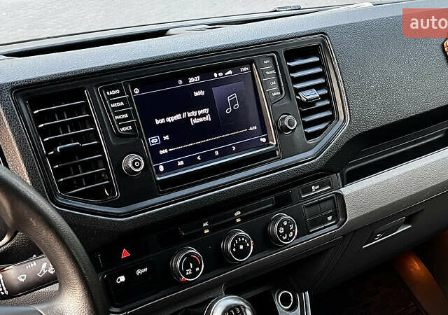 Белый Фольксваген Крафтер, объемом двигателя 1.97 л и пробегом 306 тыс. км за 22000 $, фото 15 на Automoto.ua