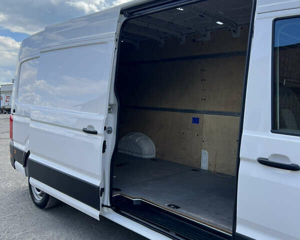 Белый Фольксваген Крафтер, объемом двигателя 0 л и пробегом 240 тыс. км за 19500 $, фото 5 на Automoto.ua