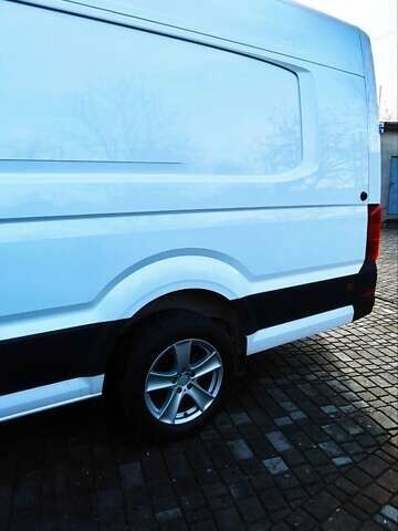 Белый Фольксваген Крафтер, объемом двигателя 1.97 л и пробегом 192 тыс. км за 33000 $, фото 2 на Automoto.ua