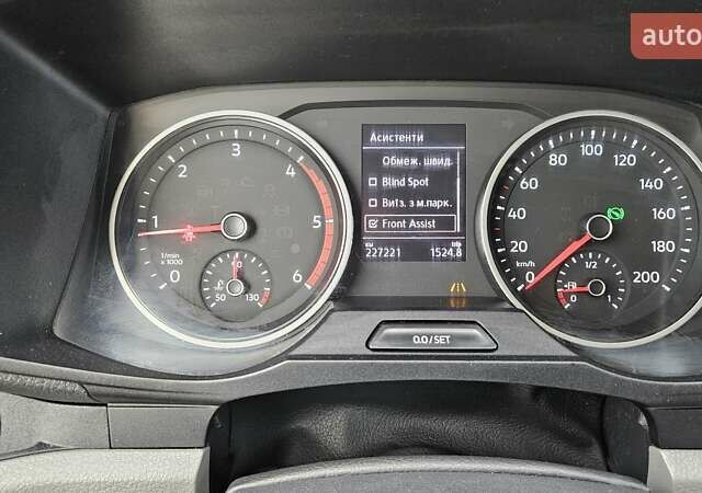 Белый Фольксваген Крафтер, объемом двигателя 1.97 л и пробегом 227 тыс. км за 23550 $, фото 34 на Automoto.ua