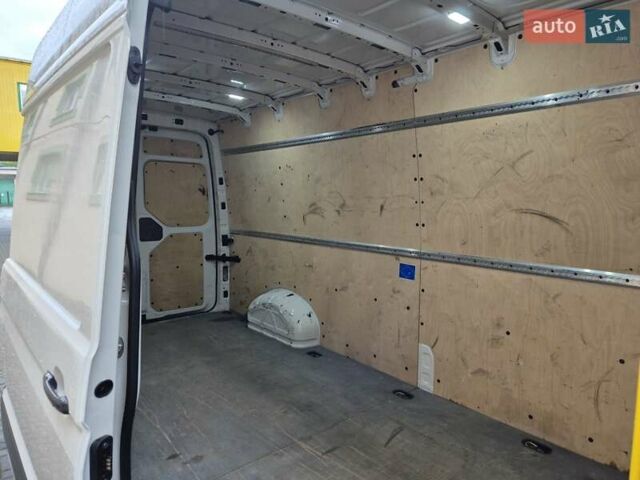 Белый Фольксваген Крафтер, объемом двигателя 2 л и пробегом 220 тыс. км за 21999 $, фото 30 на Automoto.ua