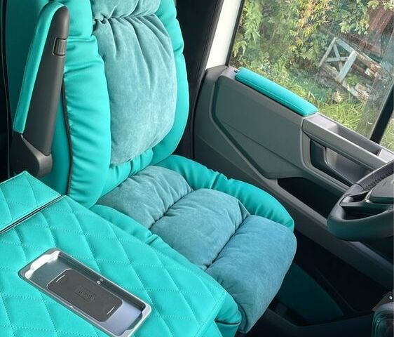 Белый Фольксваген Крафтер, объемом двигателя 2 л и пробегом 205 тыс. км за 65000 $, фото 11 на Automoto.ua