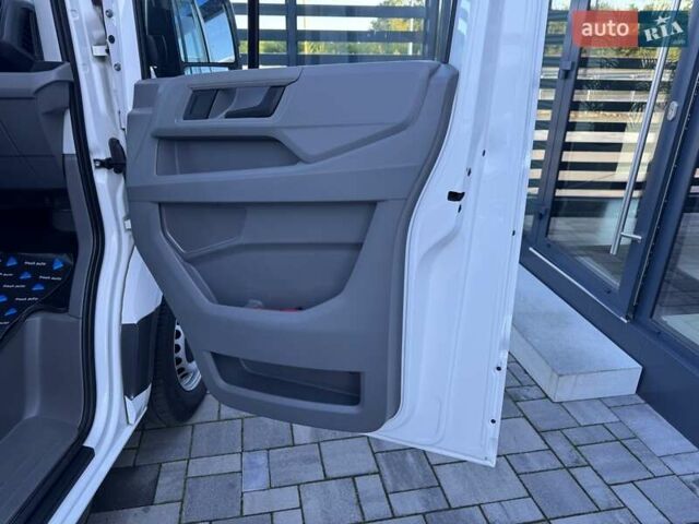 Белый Фольксваген Крафтер, объемом двигателя 2 л и пробегом 188 тыс. км за 26900 $, фото 28 на Automoto.ua