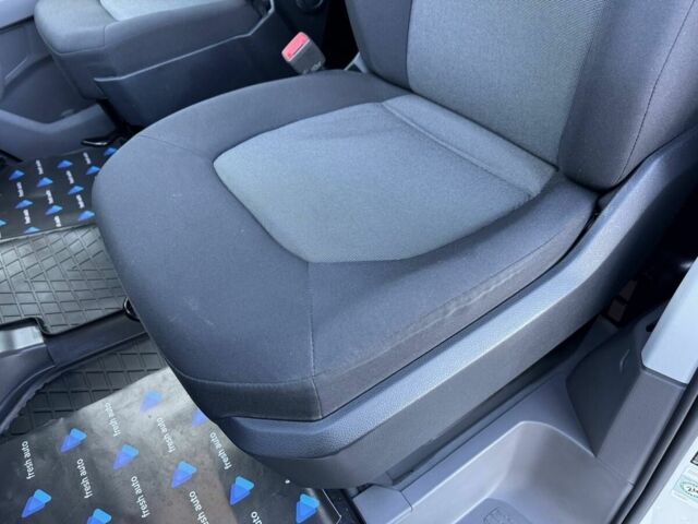 Фольксваген Крафтер 2020 в Ровно на Automoto.ua Белый Фольксваген Крафтер, объемом двигателя 2 л и пробегом 187 тыс. км за 26900 $, фото 18 на Automoto.ua