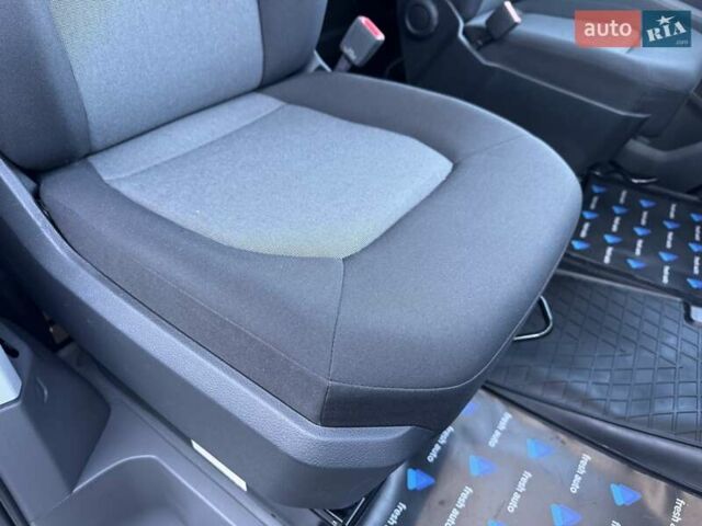 Белый Фольксваген Крафтер, объемом двигателя 2 л и пробегом 188 тыс. км за 26900 $, фото 29 на Automoto.ua