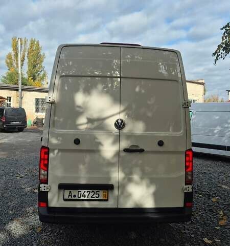 Білий Фольксваген Крафтєр, об'ємом двигуна 2 л та пробігом 150 тис. км за 22000 $, фото 4 на Automoto.ua