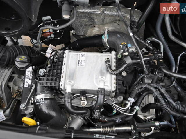 Фольксваген Крафтєр 2021 у Києві на Automoto.ua Білий Фольксваген Крафтєр, об'ємом двигуна 2 л та пробігом 129 тис. км за 28000 $, фото 63 на Automoto.ua