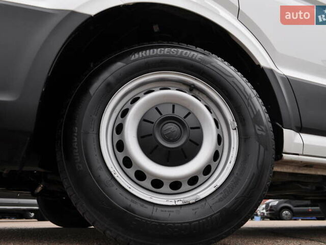 Фольксваген Крафтєр 2021 у Києві на Automoto.ua Білий Фольксваген Крафтєр, об'ємом двигуна 1.97 л та пробігом 197 тис. км за 26500 $, фото 11 на Automoto.ua