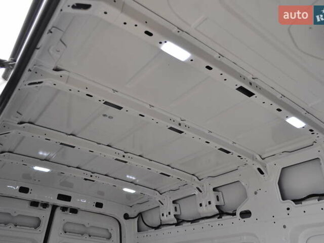 Фольксваген Крафтєр 2021 у Києві на Automoto.ua Білий Фольксваген Крафтєр, об'ємом двигуна 1.97 л та пробігом 197 тис. км за 26500 $, фото 31 на Automoto.ua