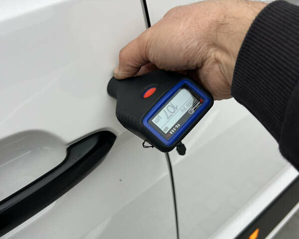 Білий Фольксваген Крафтєр, об'ємом двигуна 2 л та пробігом 223 тис. км за 21600 $, фото 218 на Automoto.ua