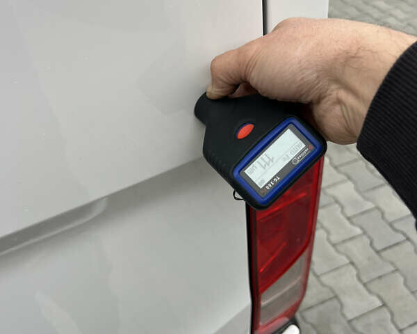 Білий Фольксваген Крафтєр, об'ємом двигуна 2 л та пробігом 223 тис. км за 21600 $, фото 205 на Automoto.ua