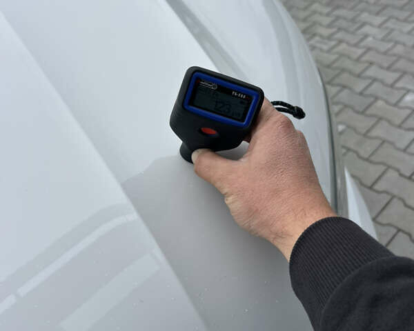 Білий Фольксваген Крафтєр, об'ємом двигуна 2 л та пробігом 223 тис. км за 21600 $, фото 231 на Automoto.ua