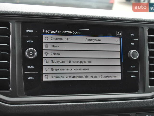 Белый Фольксваген Крафтер, объемом двигателя 1.97 л и пробегом 213 тыс. км за 26500 $, фото 94 на Automoto.ua