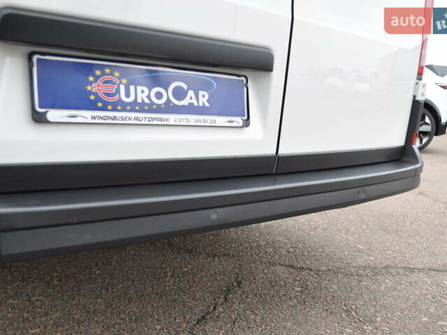 Фольксваген Крафтєр 2021 у Києві на Automoto.ua Білий Фольксваген Крафтєр, об'ємом двигуна 2 л та пробігом 129 тис. км за 28000 $, фото 16 на Automoto.ua