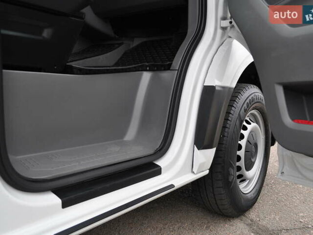 Фольксваген Крафтєр 2021 у Києві на Automoto.ua Білий Фольксваген Крафтєр, об'ємом двигуна 2 л та пробігом 129 тис. км за 28000 $, фото 36 на Automoto.ua