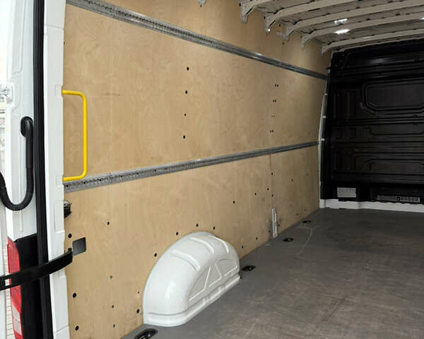 Фольксваген Крафтєр 2021 у Києві на Automoto.ua Білий Фольксваген Крафтєр, об'ємом двигуна 2 л та пробігом 258 тис. км за 23999 $, фото 100 на Automoto.ua