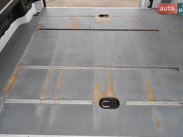 Фольксваген Крафтєр 2021 у Києві на Automoto.ua Білий Фольксваген Крафтєр, об'ємом двигуна 2 л та пробігом 129 тис. км за 28000 $, фото 25 на Automoto.ua