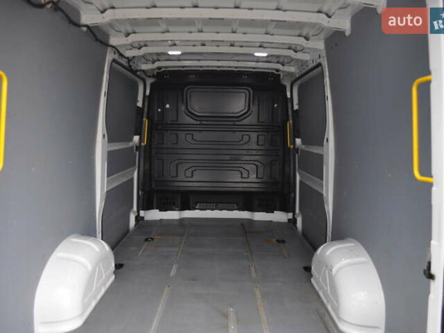 Фольксваген Крафтєр 2021 у Києві на Automoto.ua Білий Фольксваген Крафтєр, об'ємом двигуна 2 л та пробігом 129 тис. км за 28000 $, фото 28 на Automoto.ua