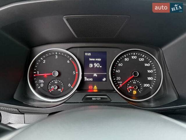 Фольксваген Крафтєр 2021 у Києві на Automoto.ua Білий Фольксваген Крафтєр, об'ємом двигуна 2 л та пробігом 258 тис. км за 23999 $, фото 65 на Automoto.ua