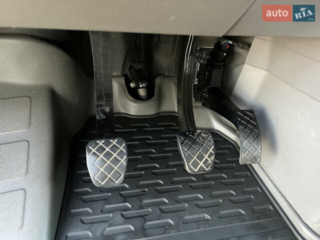 Фольксваген Крафтер 2021 в Луцке на Automoto.ua Белый Фольксваген Крафтер, объемом двигателя 2 л и пробегом 174 тыс. км за 23950 $, фото 25 на Automoto.ua