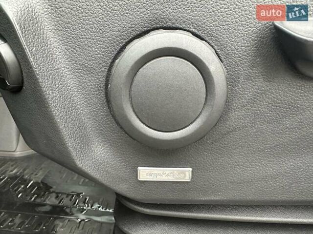 Белый Фольксваген Крафтер, объемом двигателя 1.97 л и пробегом 210 тыс. км за 22600 $, фото 21 на Automoto.ua