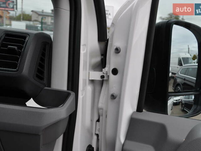 Фольксваген Крафтєр 2021 у Києві на Automoto.ua Білий Фольксваген Крафтєр, об'ємом двигуна 1.97 л та пробігом 197 тис. км за 26500 $, фото 51 на Automoto.ua