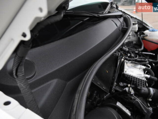 Фольксваген Крафтєр 2021 у Києві на Automoto.ua Білий Фольксваген Крафтєр, об'ємом двигуна 1.97 л та пробігом 197 тис. км за 26500 $, фото 83 на Automoto.ua