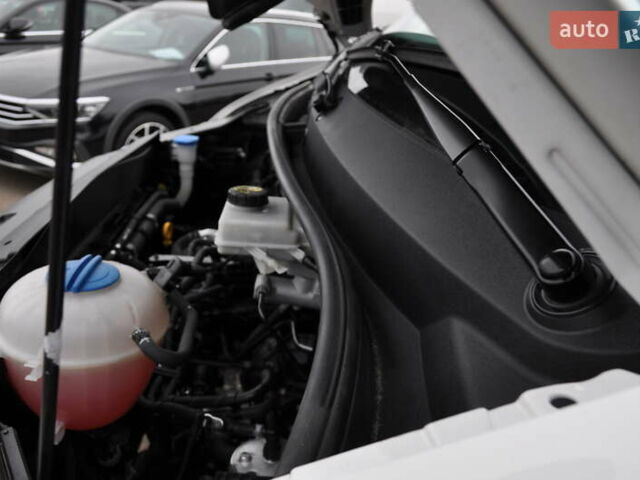 Фольксваген Крафтєр 2021 у Києві на Automoto.ua Білий Фольксваген Крафтєр, об'ємом двигуна 1.97 л та пробігом 197 тис. км за 26500 $, фото 81 на Automoto.ua