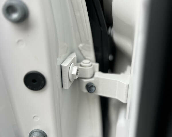 Білий Фольксваген Крафтєр, об'ємом двигуна 2 л та пробігом 223 тис. км за 21600 $, фото 158 на Automoto.ua