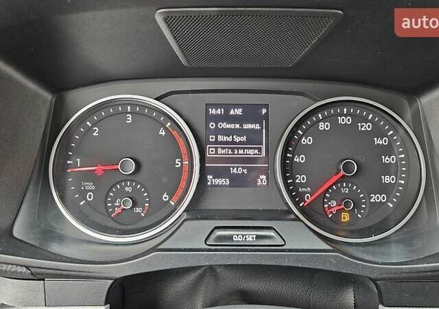Белый Фольксваген Крафтер, объемом двигателя 1.97 л и пробегом 219 тыс. км за 26300 $, фото 33 на Automoto.ua