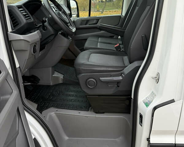 Фольксваген Крафтєр 2021 у Києві на Automoto.ua Білий Фольксваген Крафтєр, об'ємом двигуна 2 л та пробігом 258 тис. км за 23999 $, фото 57 на Automoto.ua