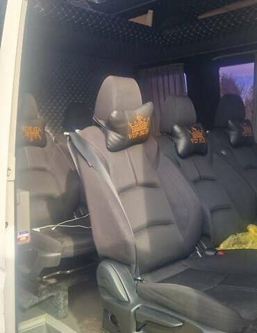 Белый Фольксваген Крафтер, объемом двигателя 2.46 л и пробегом 170 тыс. км за 13700 $, фото 16 на Automoto.ua