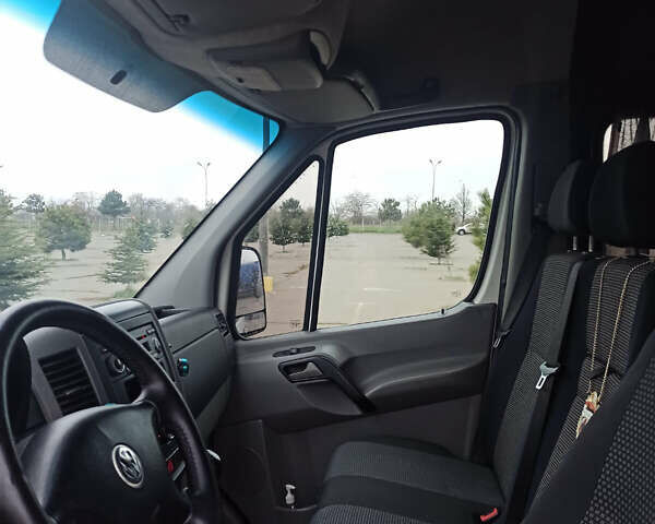 Білий Фольксваген Крафтєр, об'ємом двигуна 2.46 л та пробігом 235 тис. км за 11500 $, фото 8 на Automoto.ua