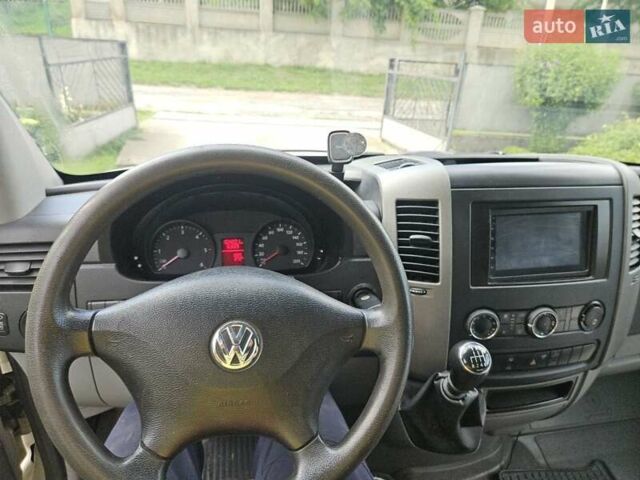 Белый Фольксваген Крафтер, объемом двигателя 1.97 л и пробегом 162 тыс. км за 14000 $, фото 9 на Automoto.ua