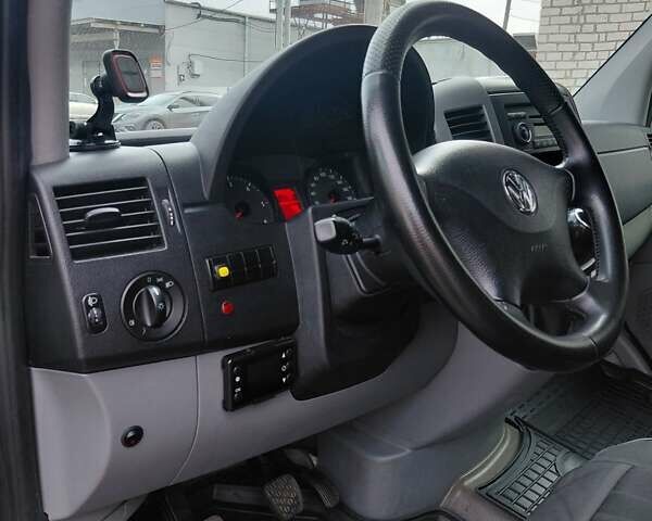 Білий Фольксваген Крафтєр, об'ємом двигуна 1.97 л та пробігом 346 тис. км за 21300 $, фото 13 на Automoto.ua