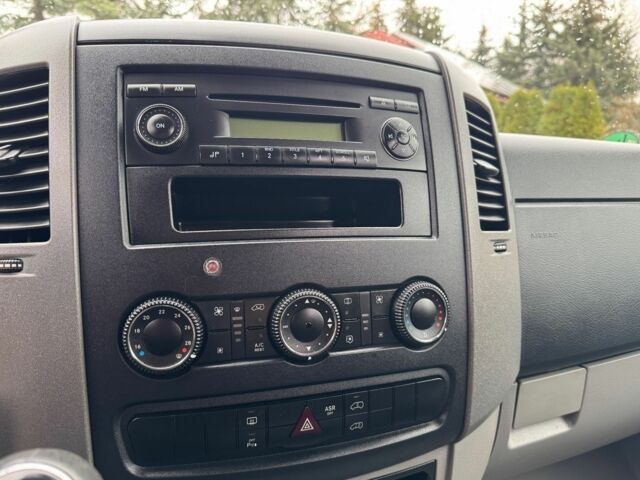 Фольксваген Крафтер 2013 в Сумах на Automoto.ua Белый Фольксваген Крафтер, объемом двигателя 2 л и пробегом 215 тыс. км за 8200 $, фото 12 на Automoto.ua