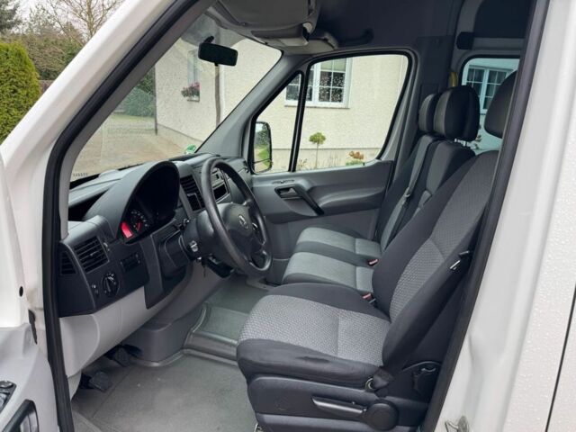 Білий Фольксваген Крафтєр, об'ємом двигуна 2 л та пробігом 215 тис. км за 9000 $, фото 7 на Automoto.ua