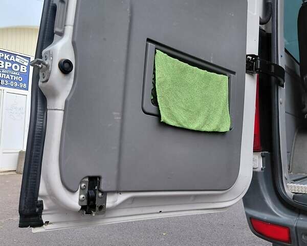 Белый Фольксваген Крафтер, объемом двигателя 1.97 л и пробегом 346 тыс. км за 21300 $, фото 20 на Automoto.ua