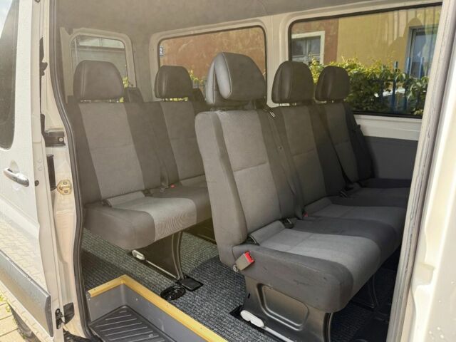 Белый Фольксваген Крафтер, объемом двигателя 2 л и пробегом 229 тыс. км за 9800 $, фото 8 на Automoto.ua