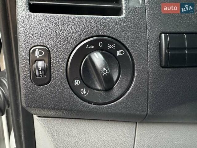 Белый Фольксваген Крафтер, объемом двигателя 2 л и пробегом 243 тыс. км за 21499 $, фото 28 на Automoto.ua