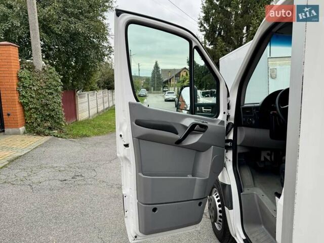 Белый Фольксваген Крафтер, объемом двигателя 2 л и пробегом 243 тыс. км за 21499 $, фото 21 на Automoto.ua