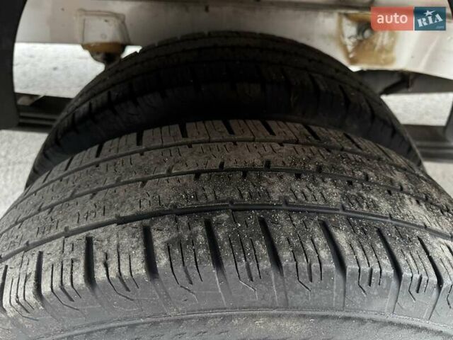 Белый Фольксваген Крафтер, объемом двигателя 2 л и пробегом 270 тыс. км за 22699 $, фото 14 на Automoto.ua