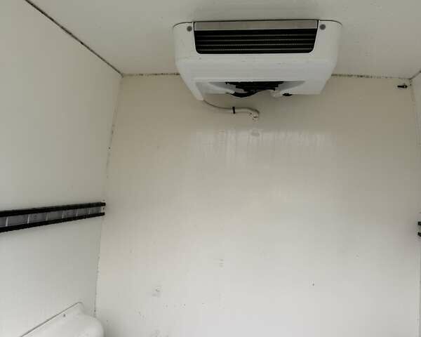 Белый Фольксваген Крафтер, объемом двигателя 1.97 л и пробегом 178 тыс. км за 15500 $, фото 10 на Automoto.ua